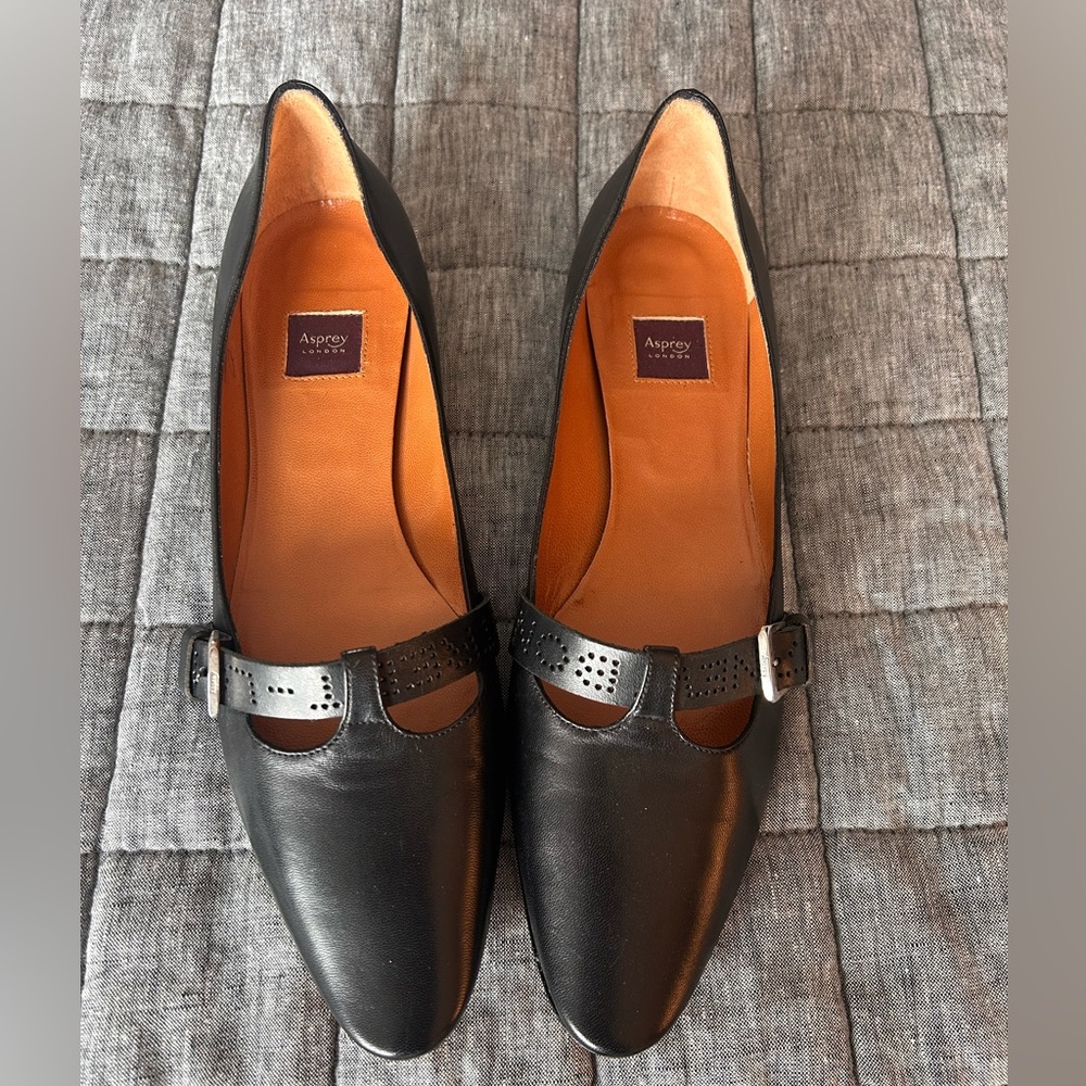 Brand new Asprey flats